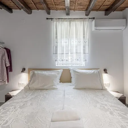 Apartment Milos Bay View